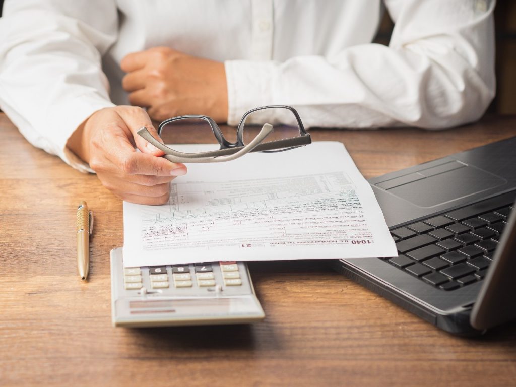 CCOO calcula que las horas extra impagadas equivalen a 3.153 empleos a jornada completa en Castilla La Mancha