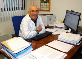 Homenaje a Vicente Herranz, médico de familia en Mota del Cuervo durante tres décadas