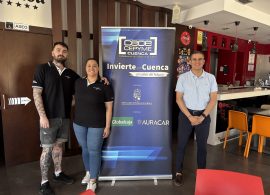 Dos jóvenes desempleados apuestan por el emprendimiento con la cervecería Entre Horas de Iniesta