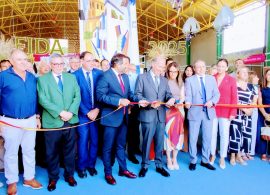 La Feria del Ajo de Las Pedroñeras abre un año más sus puertas para divulgar el producto y reclamar protección