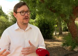 IU llevará a los ayuntamientos de la región mociones para pedir la regularización de personas migrantes