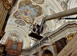 Cierre temporal de la iglesia de la Virgen de la Luz para el sellado de las grietas del interior del templo