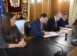 La Diputación financia con 35.000 euros el programa de Cáritas para la formación de voluntarios para atender a colectivos vulnerables