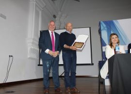 Homenaje del comercio de San Clemente al joyero José Esteso