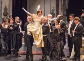 Noche de ópera en Cuenca con La Traviata de Verdi