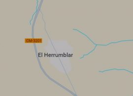 Herido un trabajador tras precipitarse desde el tejado de una vivienda en El Herrumblar