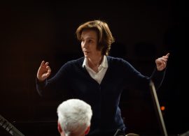 Público puesto en pie tras la despedida de la 63ª Semana de Música Religiosa con la Misa en si menor de Bach