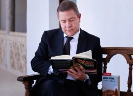 Un libro no es un contacto, es un trato