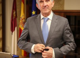 A Jesús Fuentes