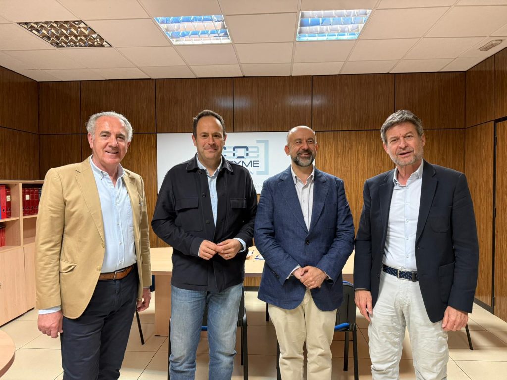 Martín-Buro e Igualada comparten con los empresarios de Tarancón el plan fiscal de Núñez