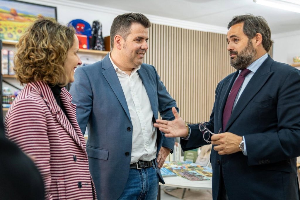 Núñez se compromete en Cuenca a impulsar una batería de medidas para autónomos y pequeños empresarios