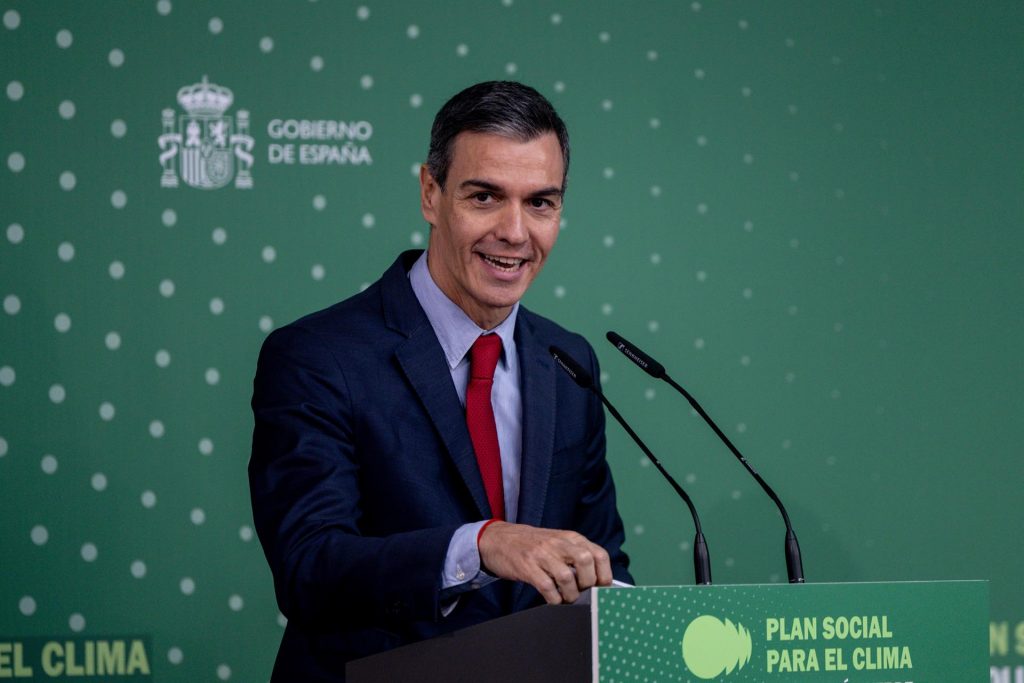 Pedro Sánchez felicita en su día a Castilla-La Mancha, “tierra de viñedos, molinos, tradiciones y oportunidades”