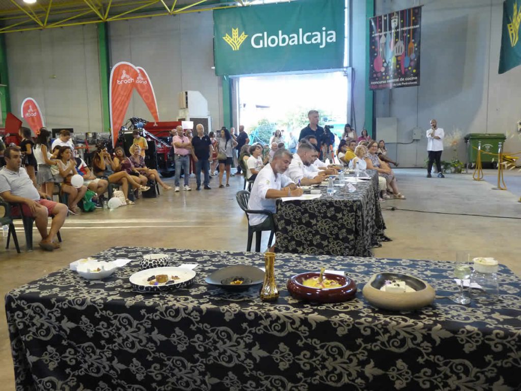 Abierto el plazo para participar en el XVI Concurso Nacional de Cocina ‘Ajo Morado de Las Pedroñeras’ con 3.500 euros en premios