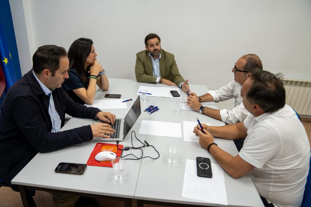 El PP de Cuenca conoce los detalles del proyecto de la Fundación DeporCuenca
