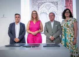 Junta, sindicatos y patronal sellan su compromiso para facilitar una mayor empleabilidad al colectivo LGTBI