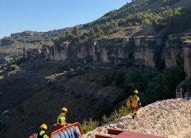 Un trabajador de 60 años sufre una  caída en el Arco de Bezudo