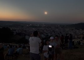 Asombro y emoción en el 12 de agosto en el que un eclipse regaló dos noches a Cuenca