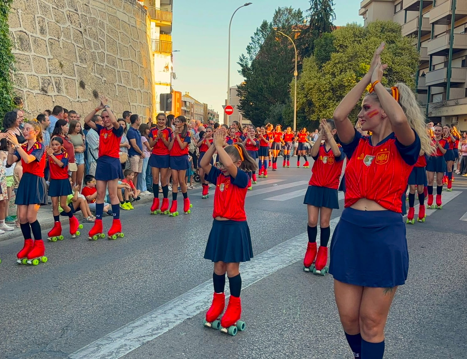 Vídeo del desfile de carrozas de San Julián 2026