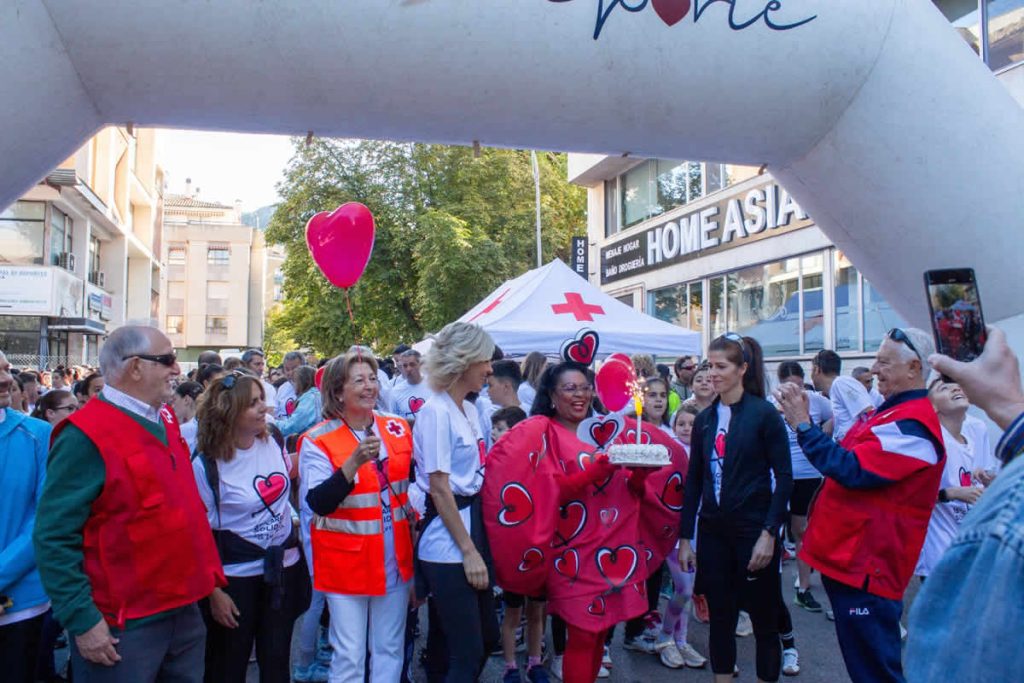 La Carrera Solidaria por la Infancia reúne a más de 650 personas en Cuenca en su 15ª edición
