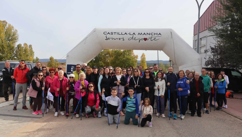 El Gobierno de Castilla-La Mancha lleva la ruta de “7000pasosX” a la localidad conquense de Sotos