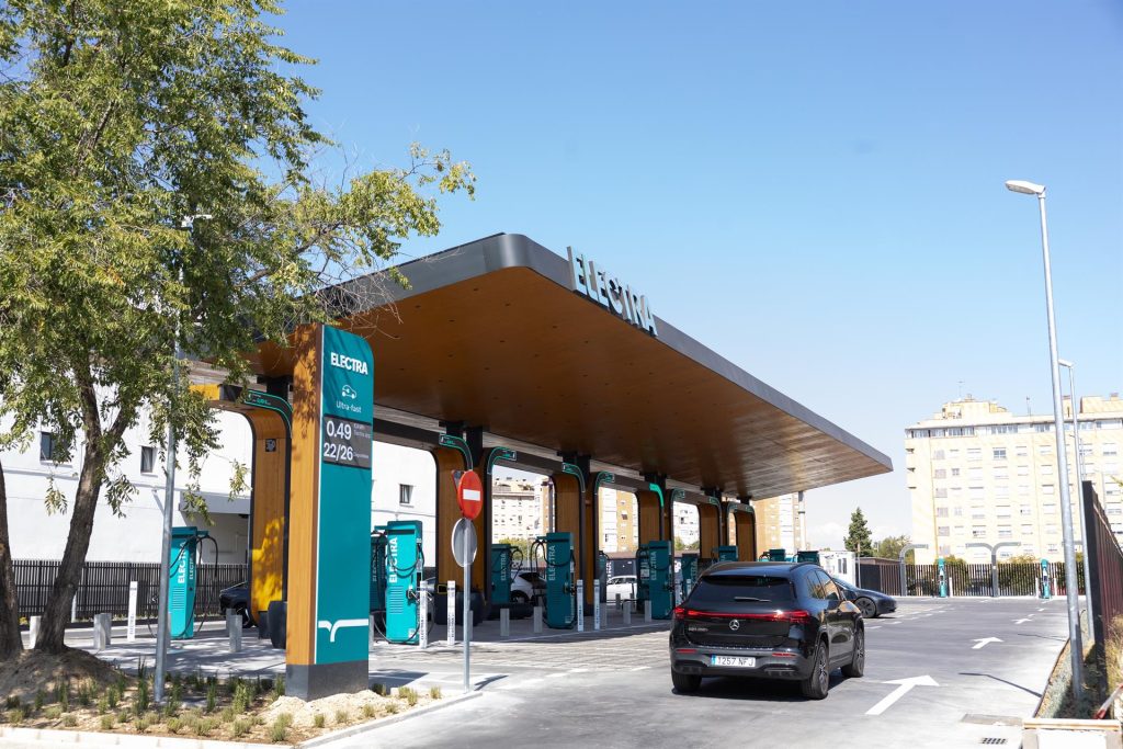 El Consejo de Ministros autoriza la licitación de una estación de servicio con recarga ultrarrápida en Saelices